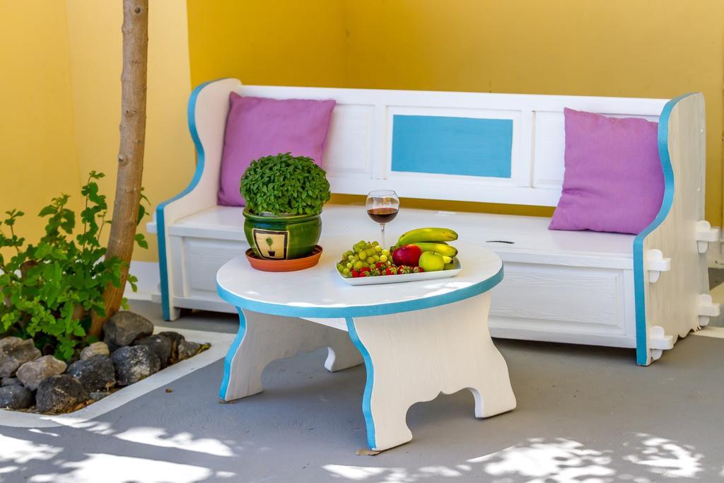 Zorbas Hotel Santorini Pýrgos Zewnętrze zdjęcie