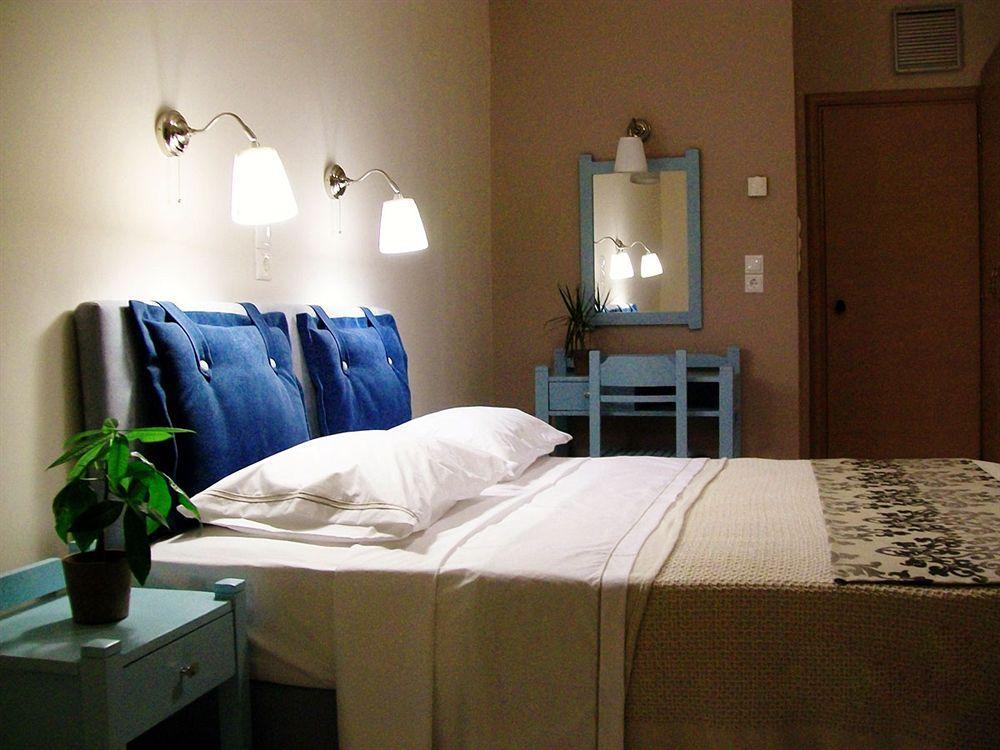 Zorbas Hotel Santorini Pýrgos Zewnętrze zdjęcie