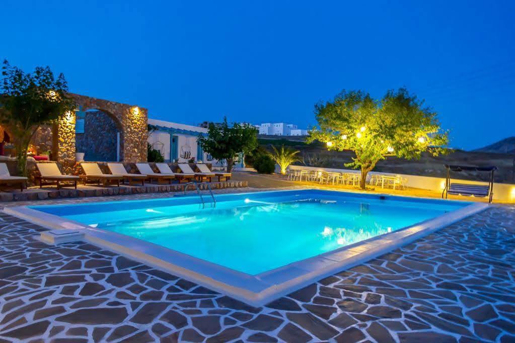 Zorbas Hotel Santorini Pýrgos Zewnętrze zdjęcie
