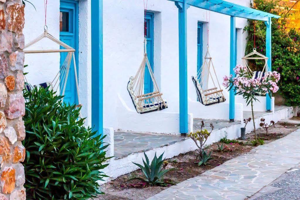 Zorbas Hotel Santorini Pýrgos Zewnętrze zdjęcie