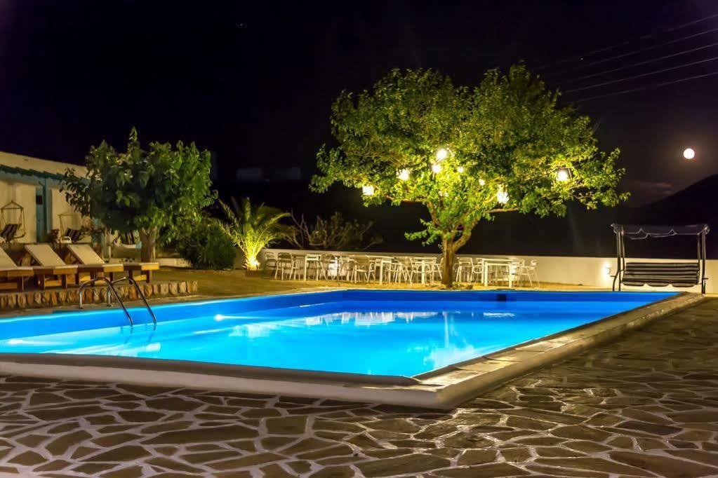 Zorbas Hotel Santorini Pýrgos Zewnętrze zdjęcie
